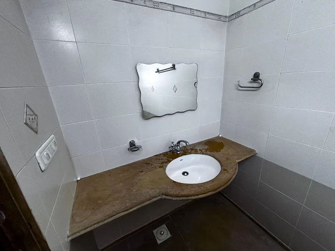PG Image 1